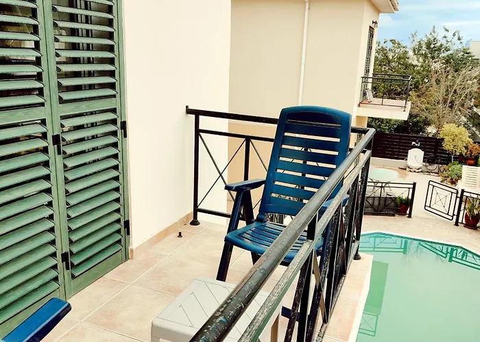 別荘 Sunset View Polis